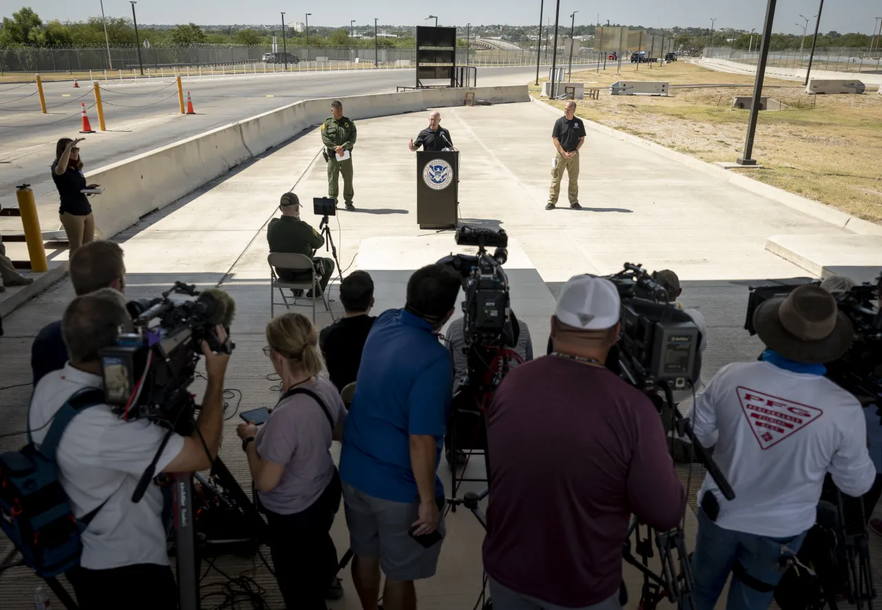 Image: DHS Secretary Alejandro Mayorkas Participates in a Press Conference (12)