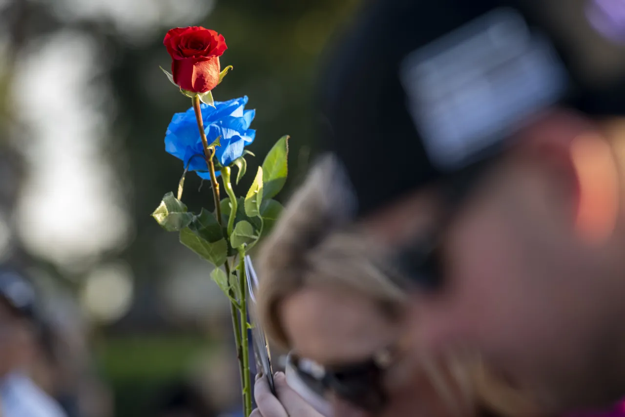 Image: DHS Secretary Alejandro Mayorkas Participates in Candlelight Vigil (06)