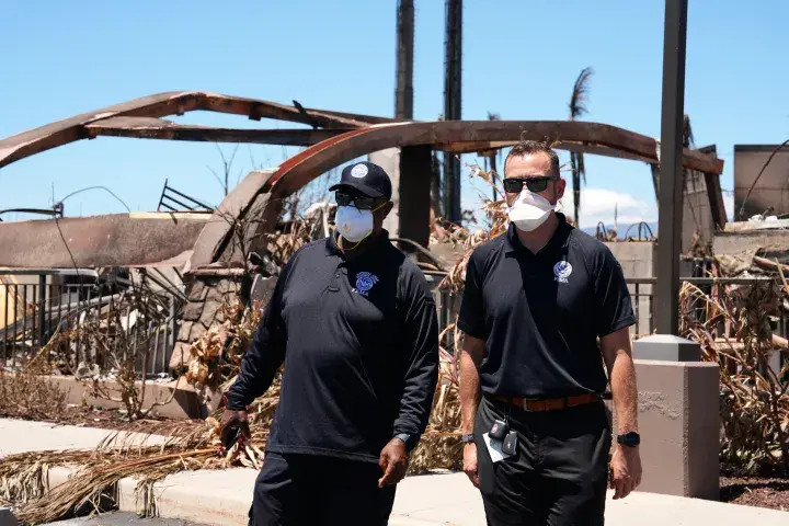 Image: FEMA Surveys Damage from Hawaii Wildfires