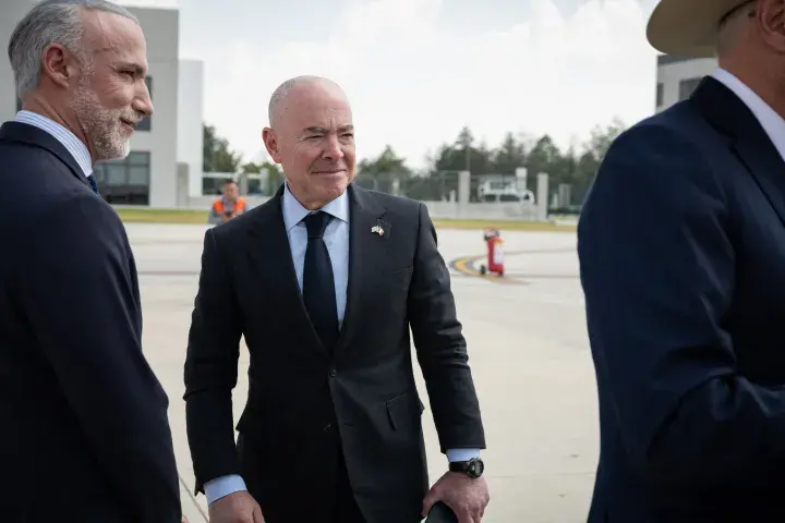 Image: DHS Secretary Alejandro Mayorkas Arrives to Mexico City, Mexico (005)