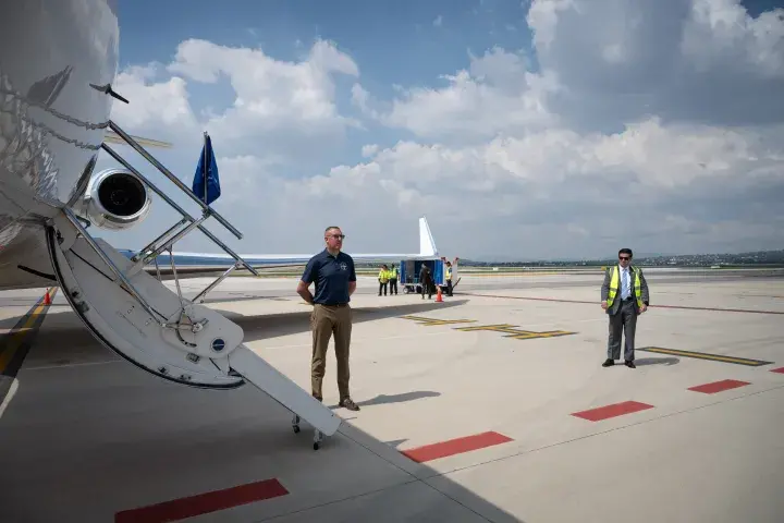 Image: DHS Secretary Alejandro Mayorkas Arrives to Mexico City, Mexico (013)