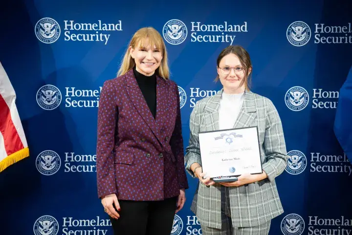 Image: Katherine Mush, Secretary's Silver Medal Award (038)