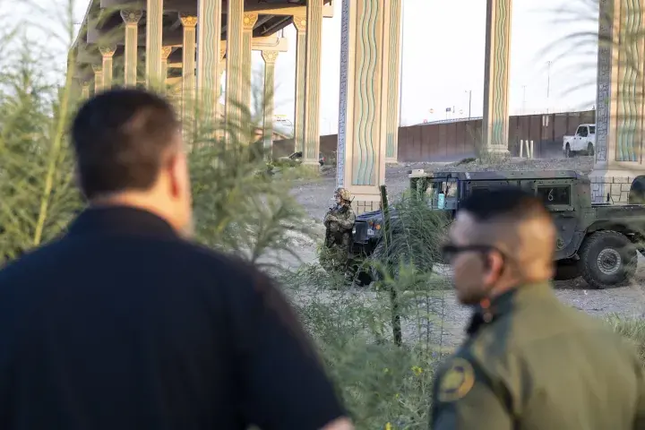 Image: DHS Acting Deputy Secretary Kristie Canegallo Visits the U.S./Mexico Border   (034)