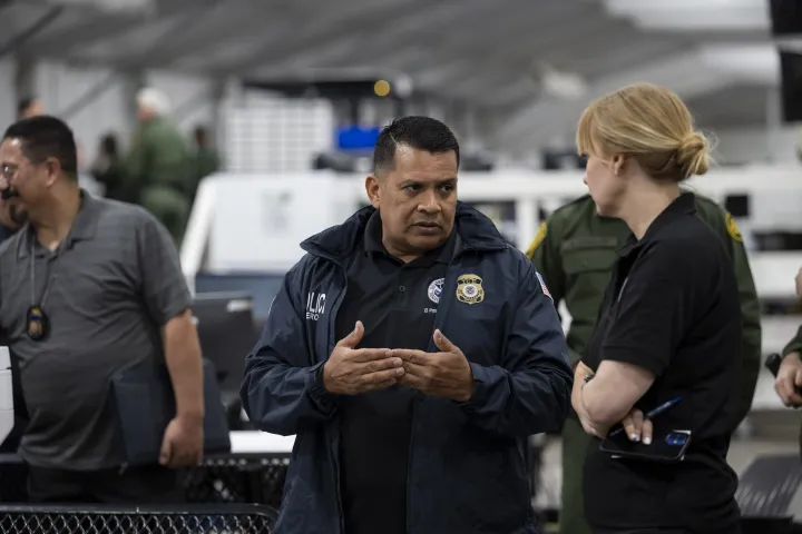 Image: DHS Acting Deputy Secretary Kristie Canegallo Visits the Border Patrol El Paso Hardened Facility   (038)