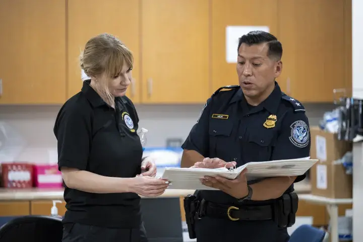 Image: DHS Acting Deputy Secretary Kristie Canegallo Tours the U.S. Customs and Border Protection Paso del Norte Port of Entry  (079)