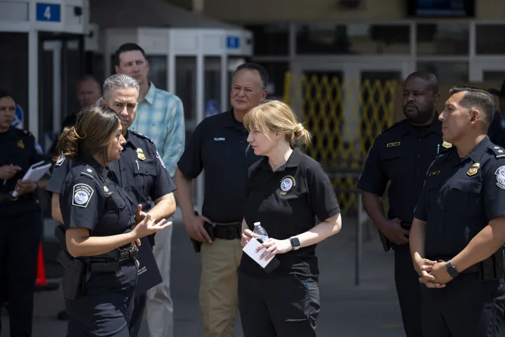 Image: DHS Acting Deputy Secretary Kristie Canegallo Tours the U.S. Customs and Border Protection Paso del Norte Port of Entry  (081)