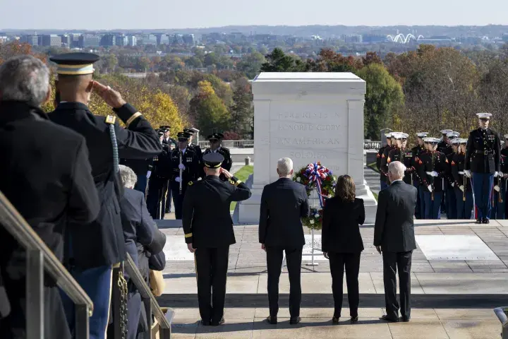 Image: DHS Secretary Alejandro Mayorkas Attends the Annual Veterans Day Ceremony at Arlington National Cemetery (009)