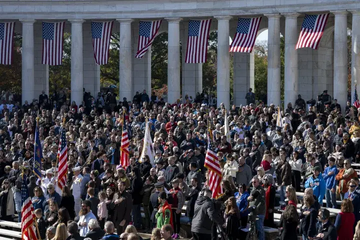 Image: DHS Secretary Alejandro Mayorkas Attends the Annual Veterans Day Ceremony at Arlington National Cemetery (015)