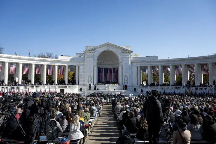 Image: DHS Secretary Alejandro Mayorkas Attends the Annual Veterans Day Ceremony at Arlington National Cemetery (021)