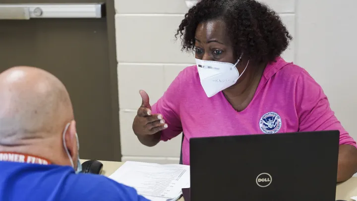 Image: FEMA Disaster Recovery Center in Orlando (3)