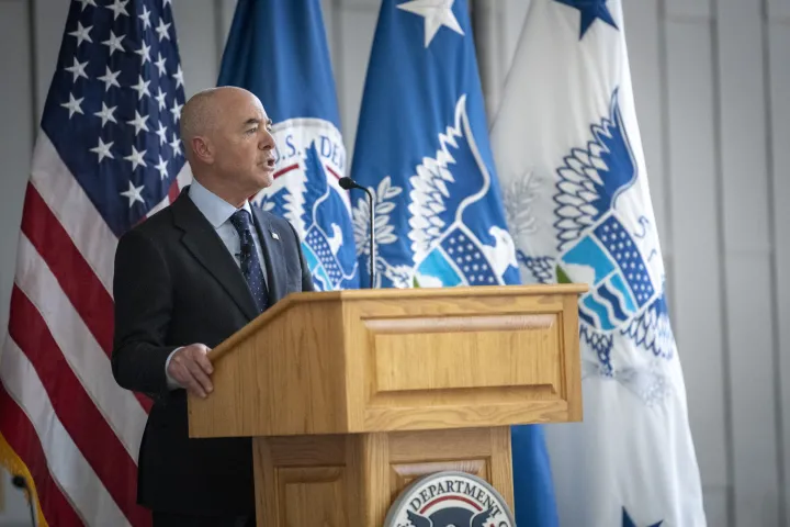 Image: DHS Secretary Alejandro Mayorkas Conducts Swearing-In Ceremony for John Tien (11)