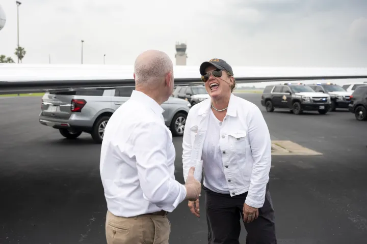 Image: DHS Secretary Alejandro Mayorkas Travels to Brownsville, Texas  (270)