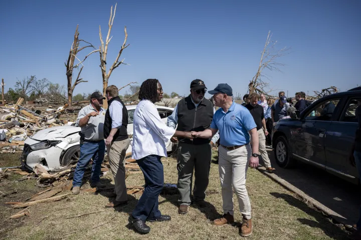 Image: DHS Secretary Alejandro Mayorkas Visits Rolling Fork, Mississippi  (034)