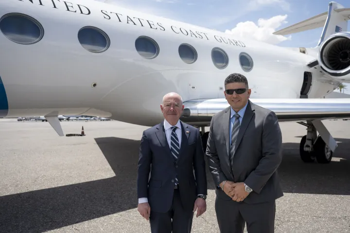 Image: DHS Secretary Alejandro Mayorkas Travels to Las Vegas  (059)