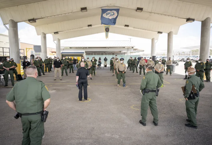 Image: DHS Secretary Alejandro Mayorkas Addresses Border Patrol Personnel (4)
