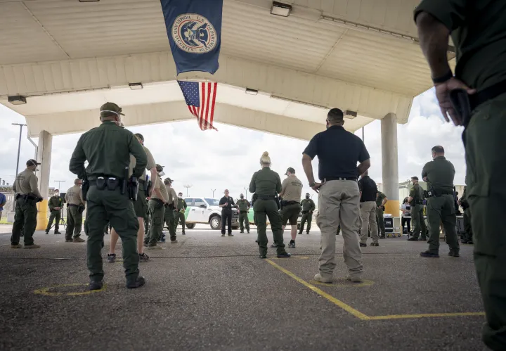 Image: DHS Secretary Alejandro Mayorkas Addresses Border Patrol Personnel (5)