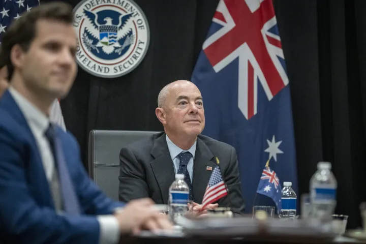 Image: DHS Secretary Alejandro Mayorkas Meets with Australian Minister for Home Affairs (02)