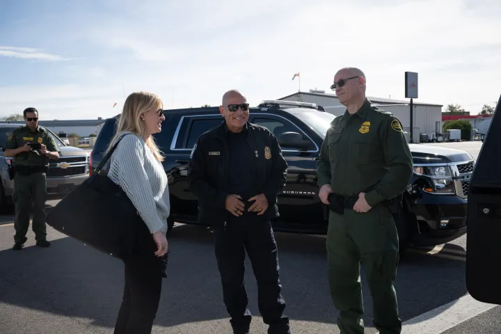 Image: DHS Secretary Alejandro Mayorkas Arrived to Tucson, Arizona (003)