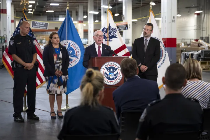 Image: DHS Secretary Alejandro Mayorkas Tours the CBP IMF at JFK (083)