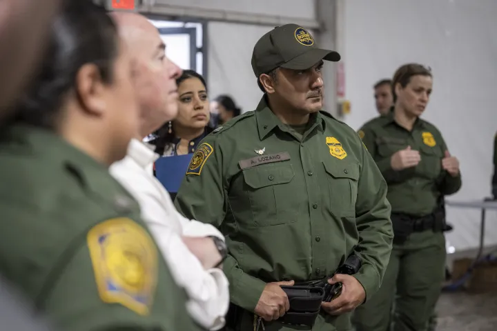 Image: DHS Secretary Alejandro Mayorkas Visits the Donna Processing Center (041)