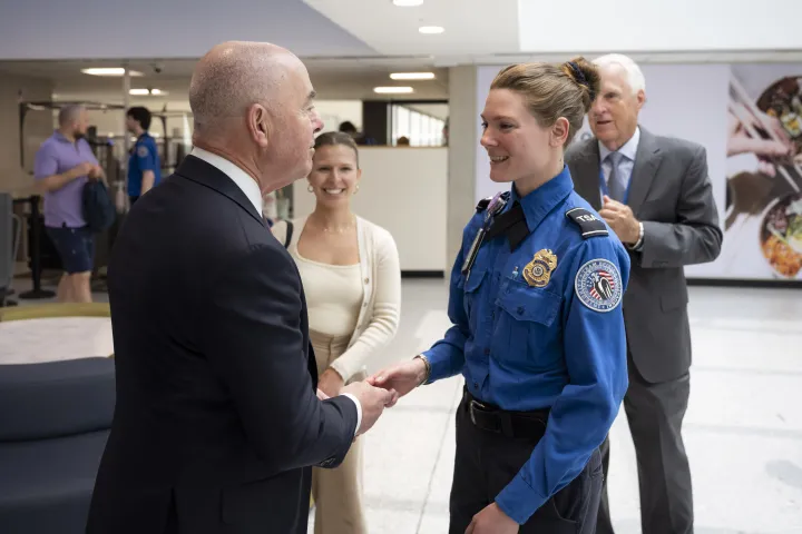 Image: DHS Secretary Alejandro Mayorkas Visits Washington Dulles International Airport (039)