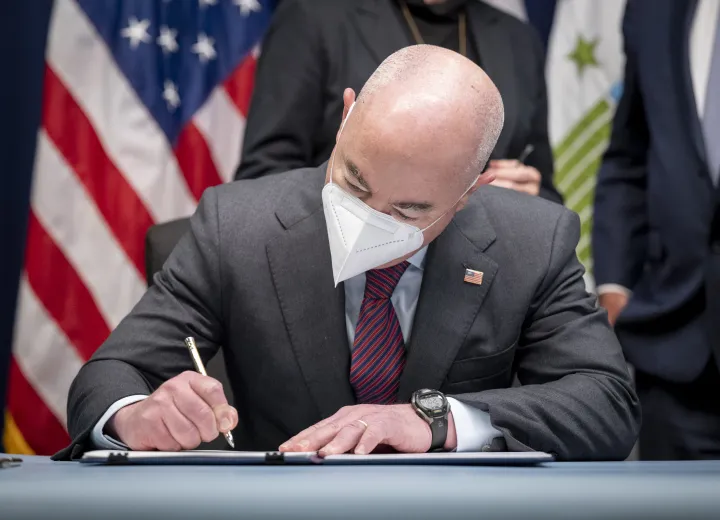 Image: DHS Secretary Alejandro Mayorkas Signs a Memorandum of Understanding (019)