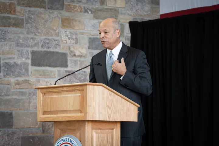 Image: DHS Secretary Jeh Johnson Portrait Unveiling (027)