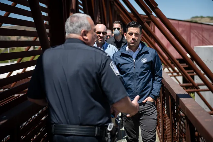 Image: Acting Secretary Wolf Visits Nogales and Tucson, Arizona (6)