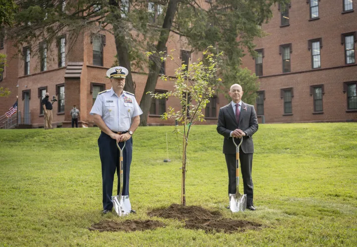 Image: DHS Secretary Alejandro Mayorkas Participates in 9/11 Tree Planting Ceremony (15)