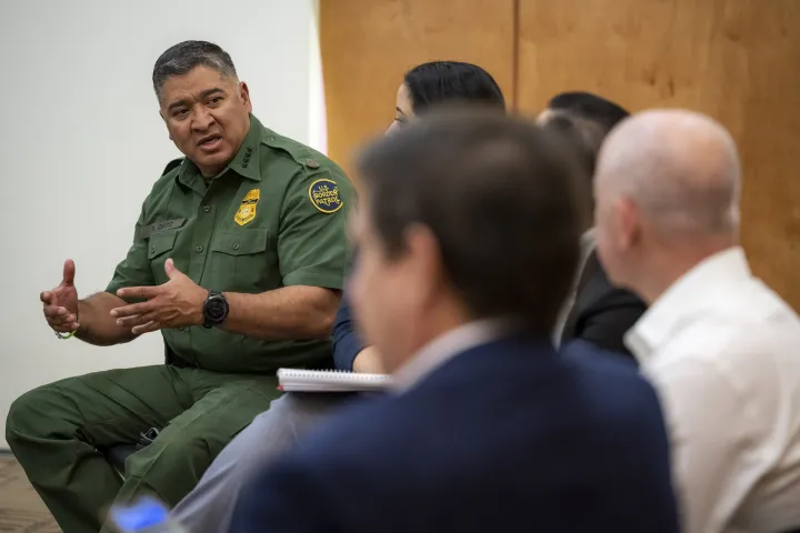 Image: DHS Secretary Alejandro Mayorkas Visits La Plaza at Brownsville Terminal  (098)