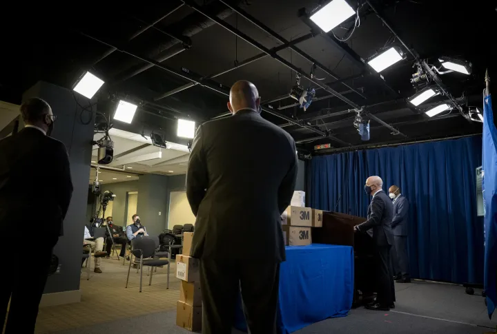 Image: DHS Secretary Mayorkas Press Conference on Counterfeit N95 Masks (4)