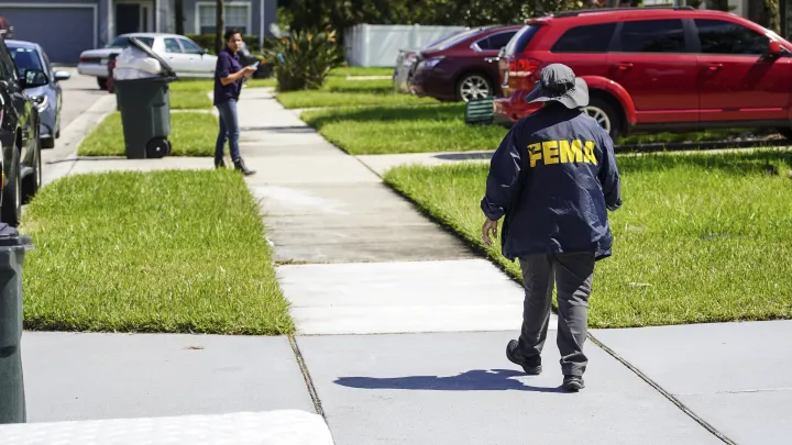 Image: FEMA Disaster Survivor Assistant Helping After Hurricane Ian