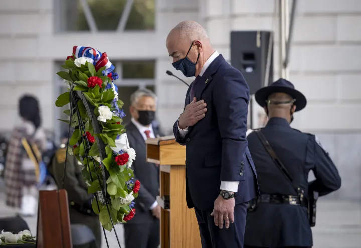 Image: DHS Secretary Alejandro Mayorkas Attends CBP Valor Memorial (59)