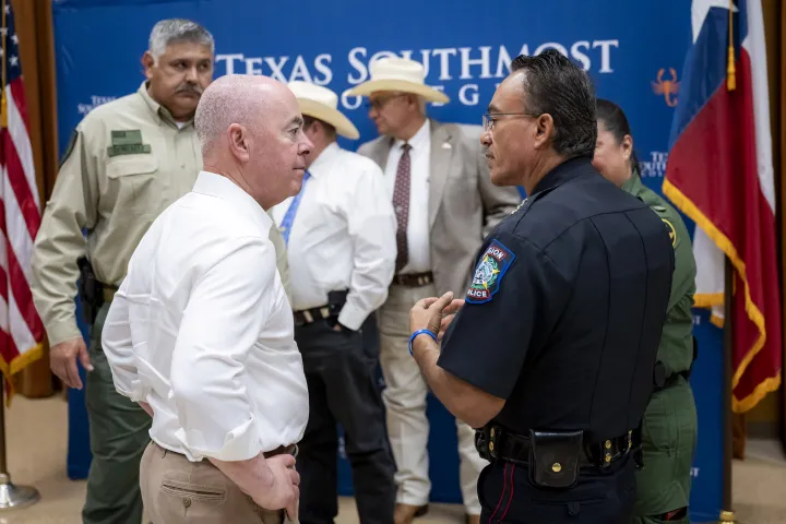 Image: DHS Secretary Alejandro Mayorkas Participates in a Law Enforcement Roundtable  (222)