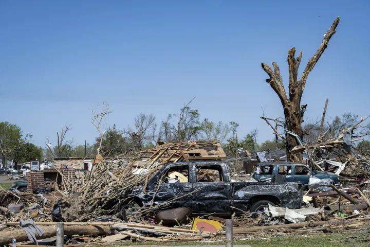 Image: DHS Secretary Alejandro Mayorkas Visits Rolling Fork, Mississippi  (098)