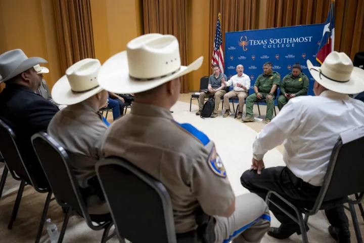 Image: DHS Secretary Alejandro Mayorkas Participates in a Law Enforcement Roundtable  (203)