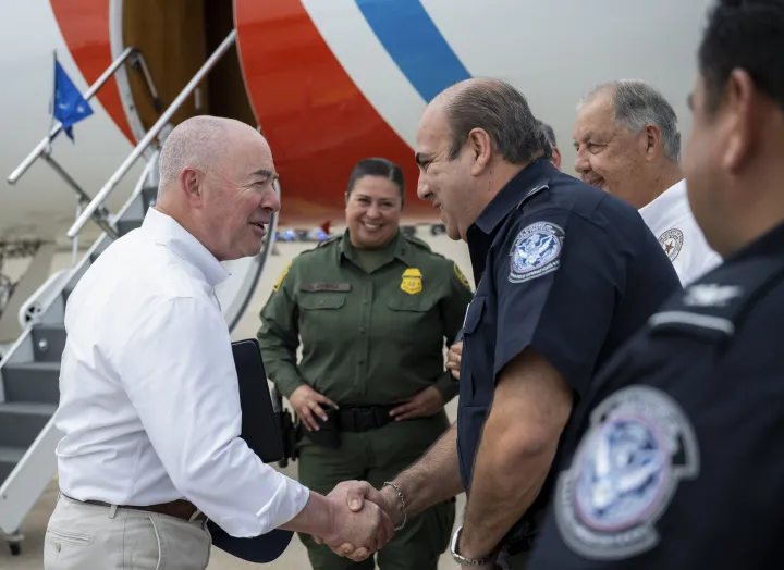 Image: DHS Secretary Alejandro Mayorkas Travels to McAllen, Texas  (006)