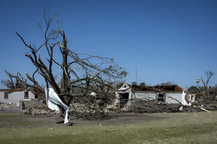 Image: DHS Secretary Alejandro Mayorkas Visits Rolling Fork, Mississippi  (026)