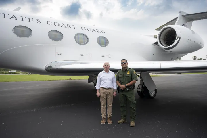 Image: DHS Secretary Alejandro Mayorkas Travels to Brownsville, Texas  (269)