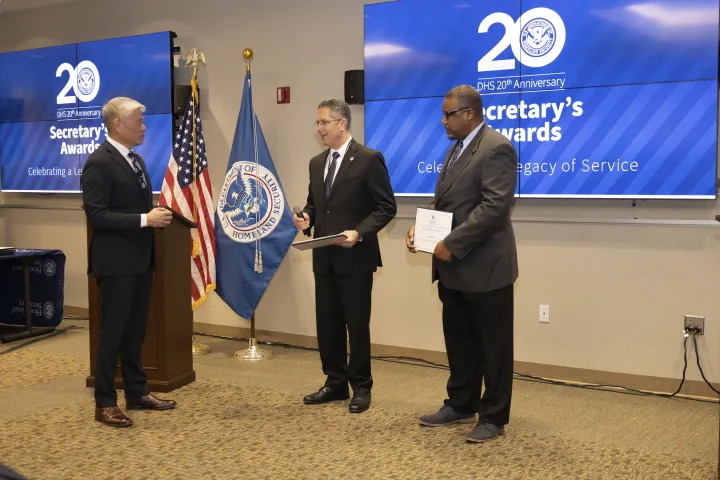 Image: DHS Deputy Secretary John Tien Presents the Secretary’s Award to DHS Employees in ATL  (058)