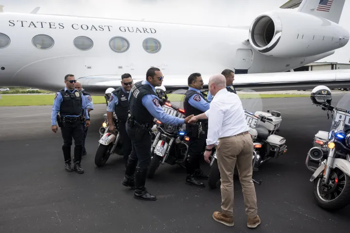 Image: DHS Secretary Alejandro Mayorkas Travels to Brownsville, Texas  (263)