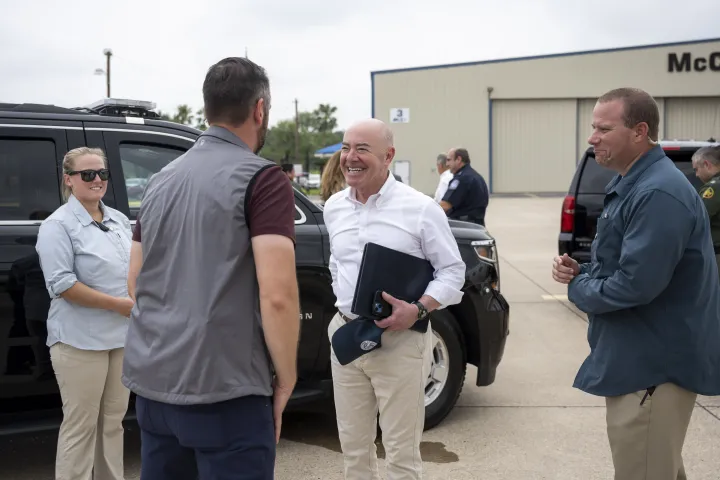 Image: DHS Secretary Alejandro Mayorkas Travels to McAllen, Texas  (061)