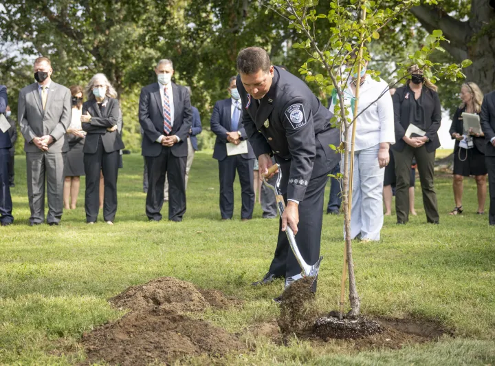 Image: DHS Secretary Alejandro Mayorkas Participates in 9/11 Tree Planting Ceremony (14)