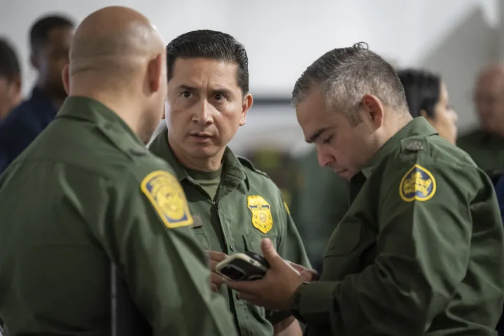 Image: DHS Secretary Alejandro Mayorkas Visits the Donna Processing Center (045)