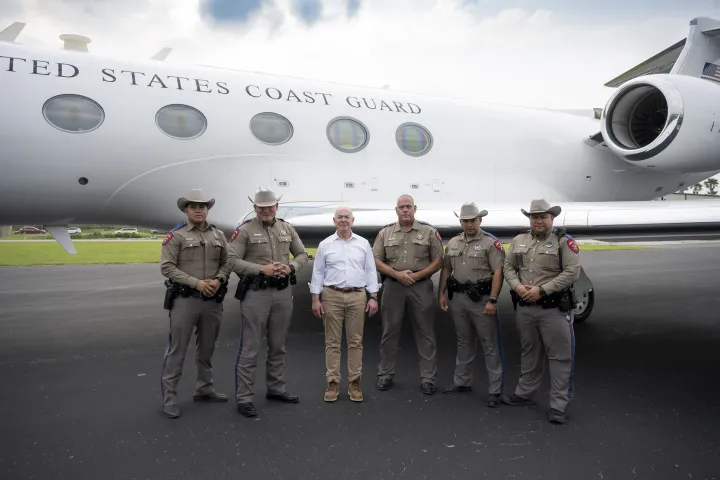 Image: DHS Secretary Alejandro Mayorkas Travels to Brownsville, Texas  (264)