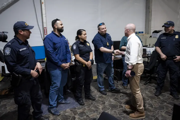 Image: DHS Secretary Alejandro Mayorkas Travels to Brownsville, Texas  (244)