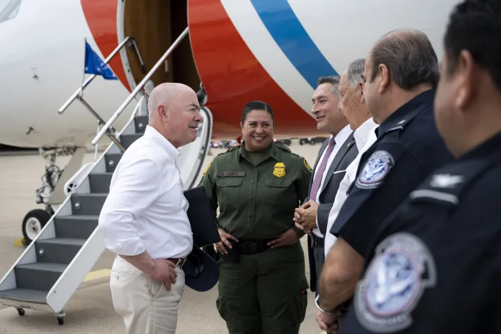 Image: DHS Secretary Alejandro Mayorkas Travels to McAllen, Texas  (059)