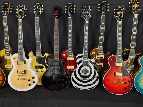 Gibson confirmed that the guitars intercepted were in fact counterfeit, nothing than authentic Gibson guitars are made in the U.S.A. only.