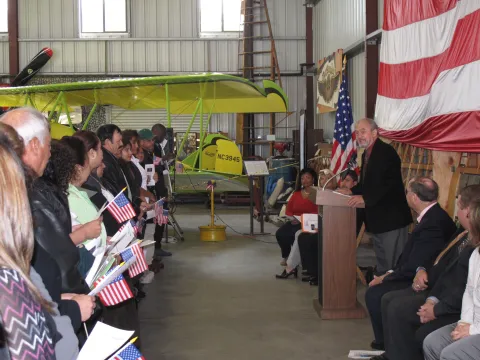 naturalization uscis hosts