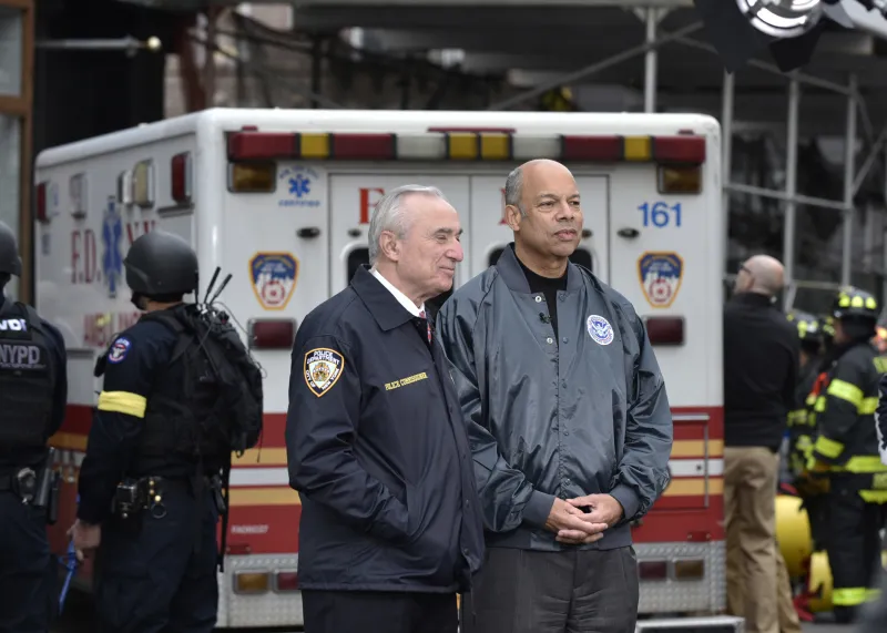 Secretary Johnson and NYC Police Commissioner Bratton view active shooter exercise